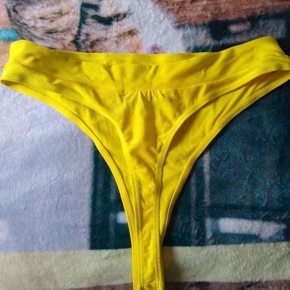 Missguided High Waist Thong Bikini - Picture 2 of 4